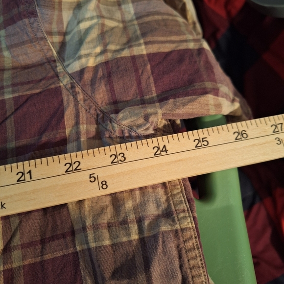 L.L. Bean Maroon and Beige Plaid Button Down Shirt - Picture 4 of 6